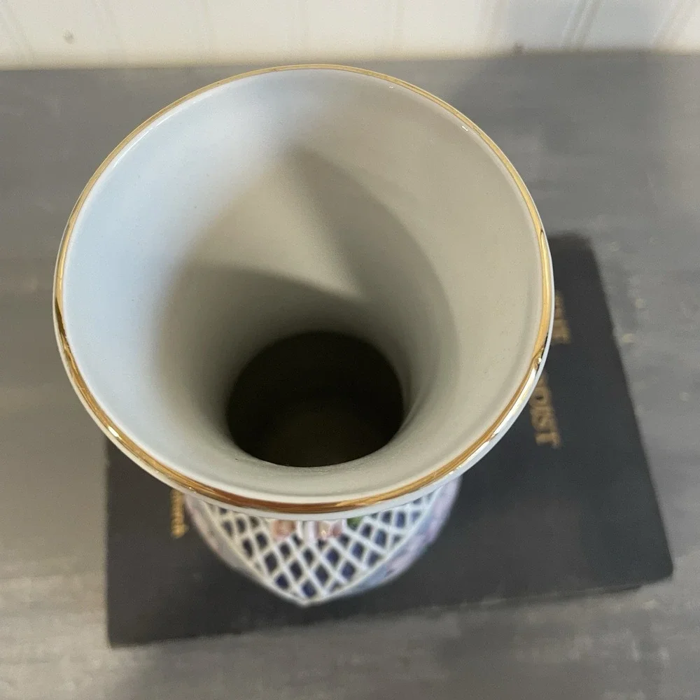 Sumi Romanian Porcelain Vintage Vase Lattice‎ Applied Roses Leaves Artist Signed